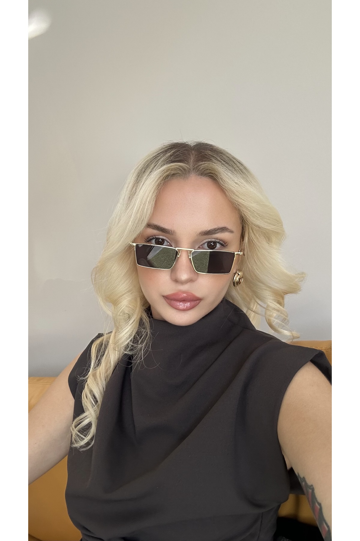 Metal Çerçeveli Dikdörtgen Unisex Güneş Gözlüğü