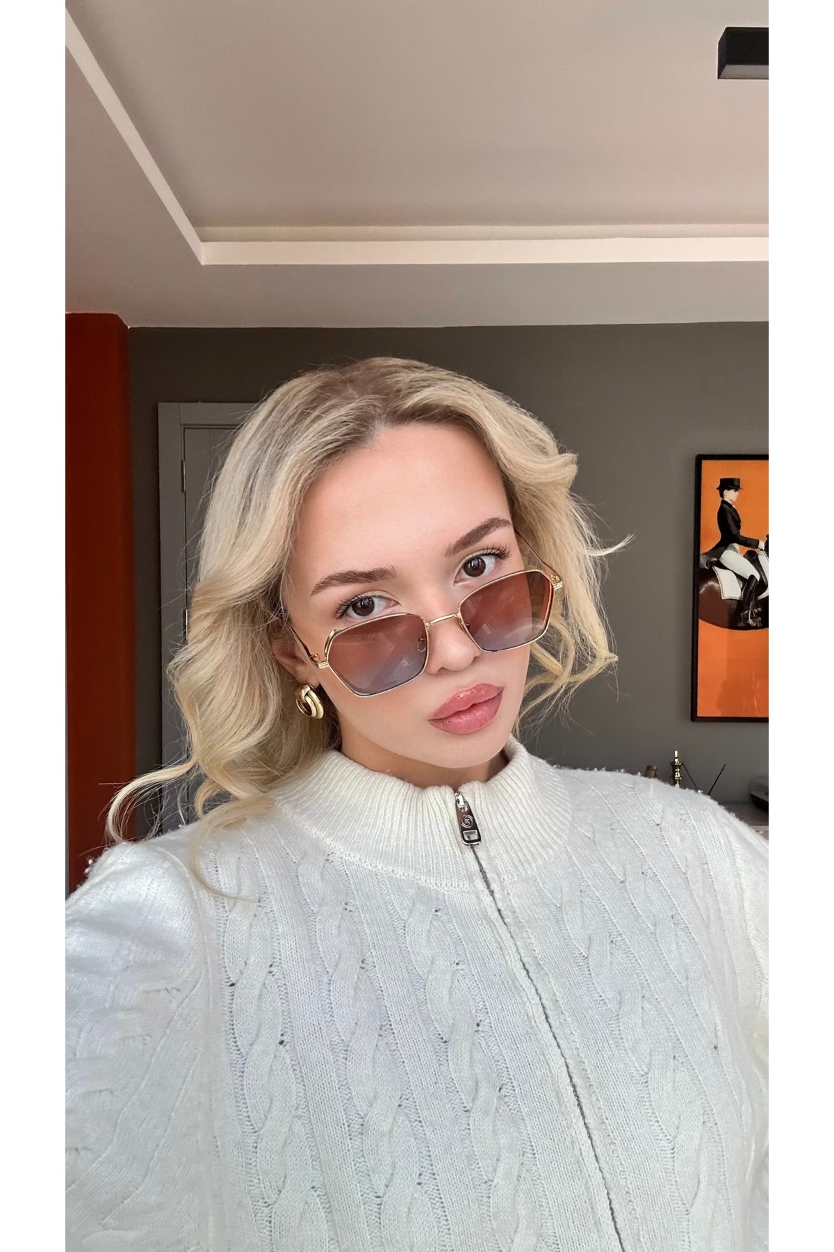 Geometrik Üçgen Surat Degrade Güneş Gözlüğü Gold Detaylı UV400 Korumalı