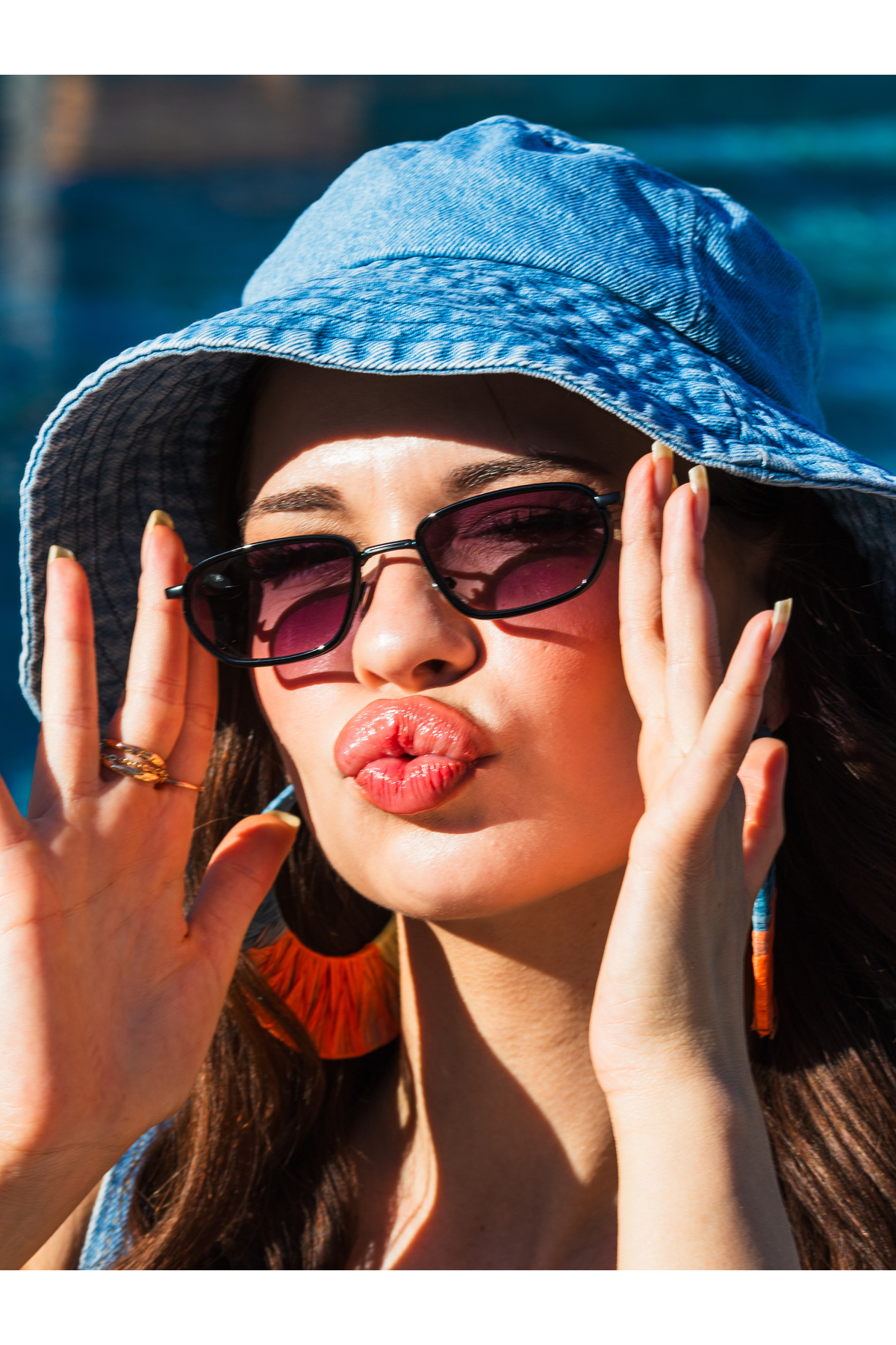 Minimal Geometrik Tasarım Siyah Çerçeve Siyah Cam Güneş Gözlüğü