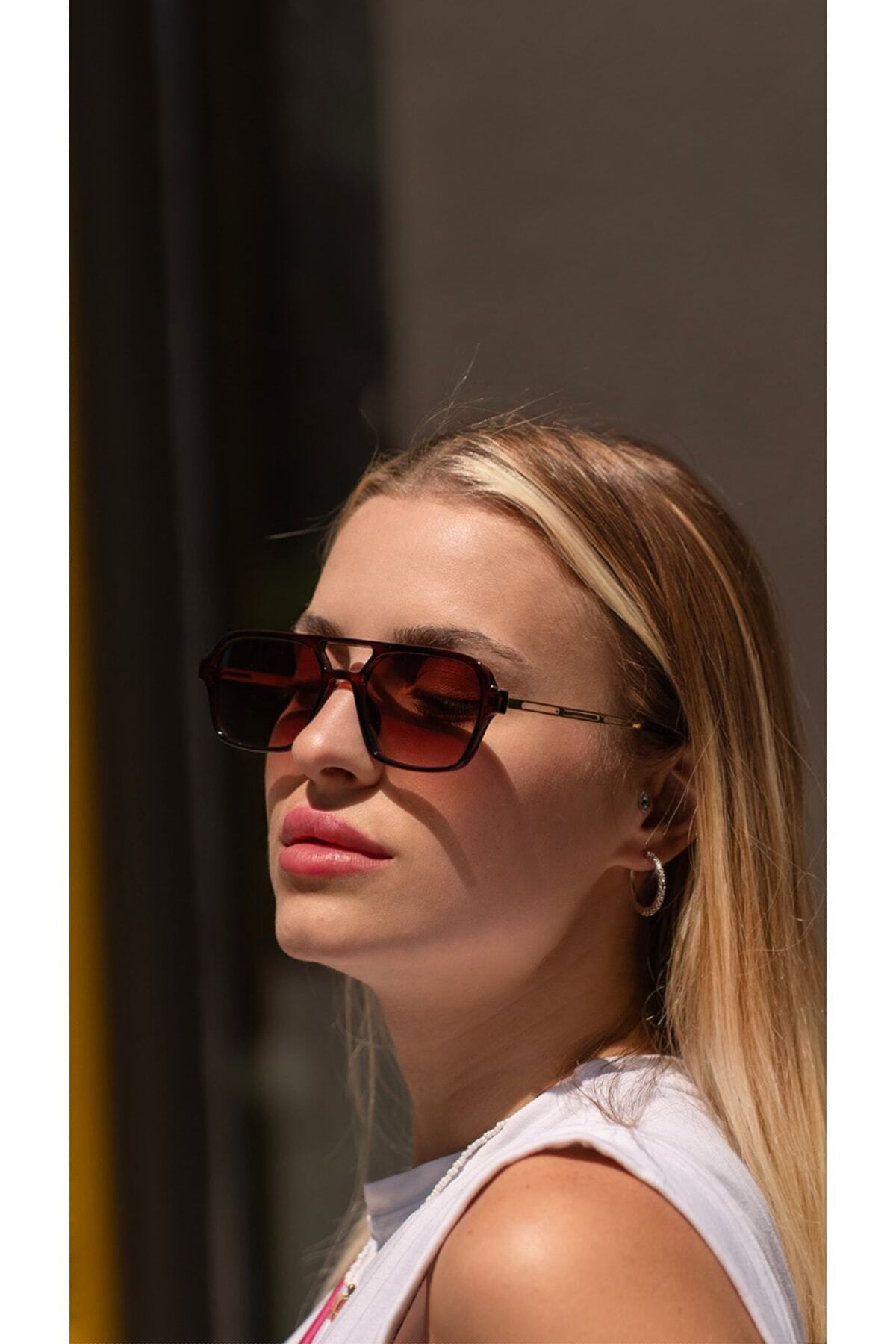 Kahverengi Çerçeve Kahverengi Cam Dikdörtgen Kadın Güneş Gözlüğü